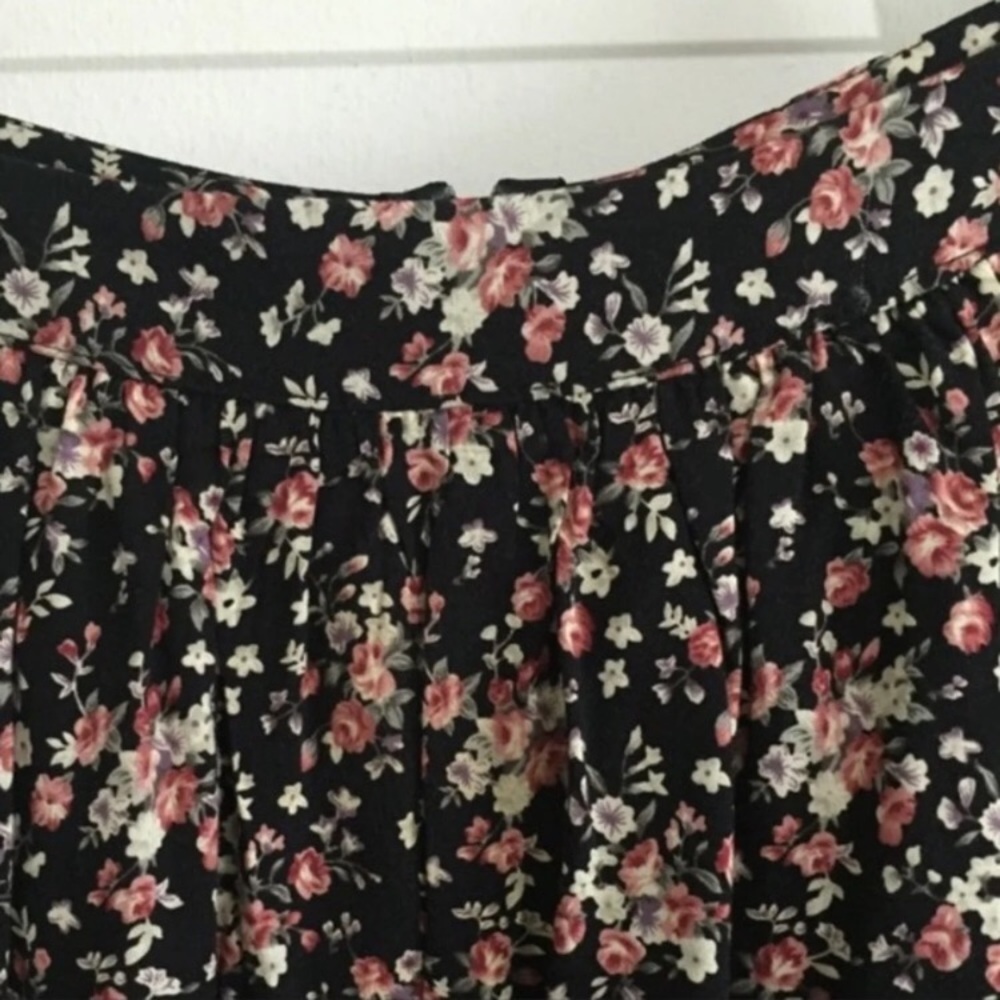 Nordstrom | Soprano Floral💐Skirt - Picture 2 of 4